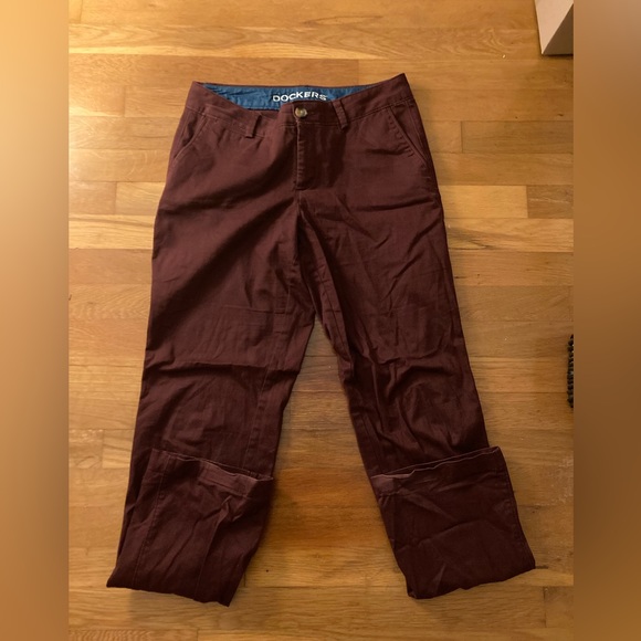 🍂🍁Dockers Maroon Pants - Picture 4 of 6